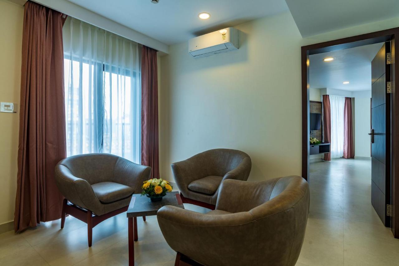 Arctic Hotel Kochi Exterior foto