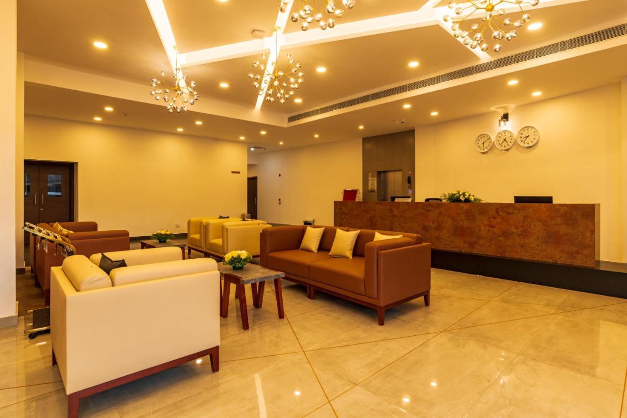 Arctic Hotel Kochi Exterior foto